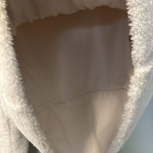 Lululemon faux sherpa crop half zip sweater - Picture 5 of 8